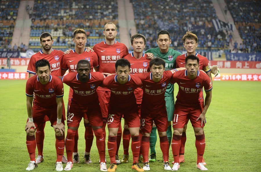 乌球场与法 乌球场与法